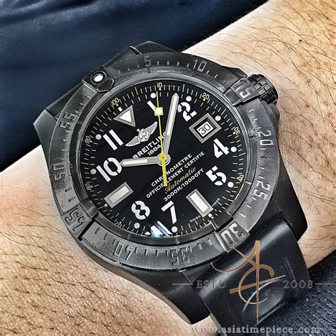 Breitling Limited Edition Avenger Code Yellow 